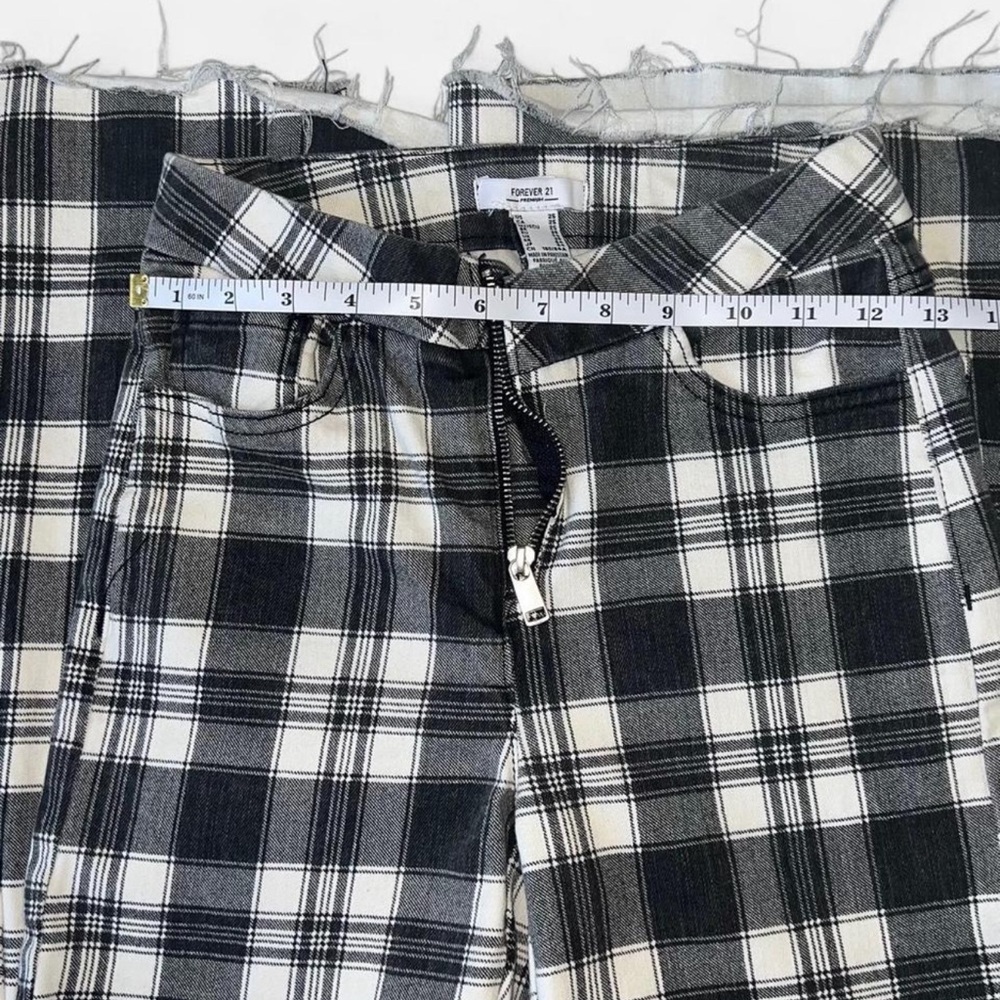 Forever 21 Women's Black and White Plaid Flare Jeans - Picture 5 of 7